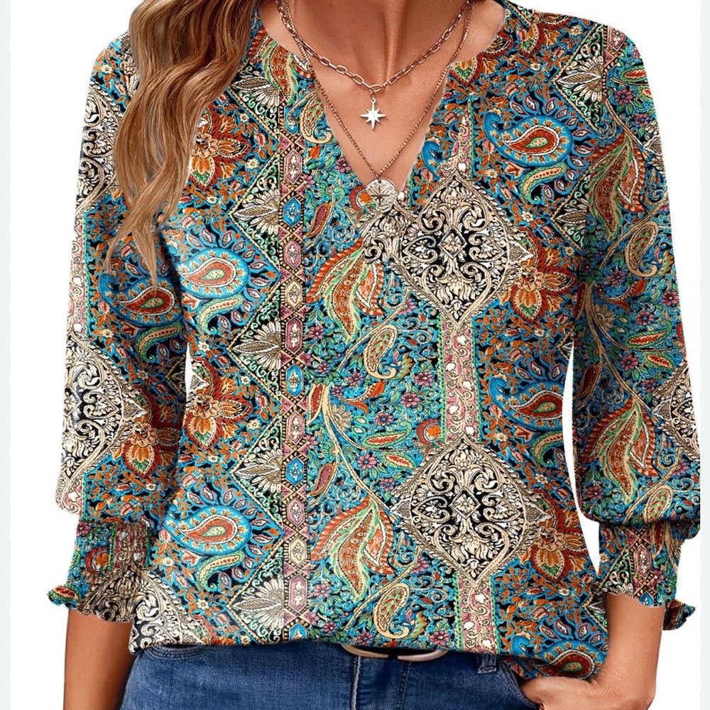Lomon NWT‎ women’s paisley XL blouse Long Sleeve V Neck